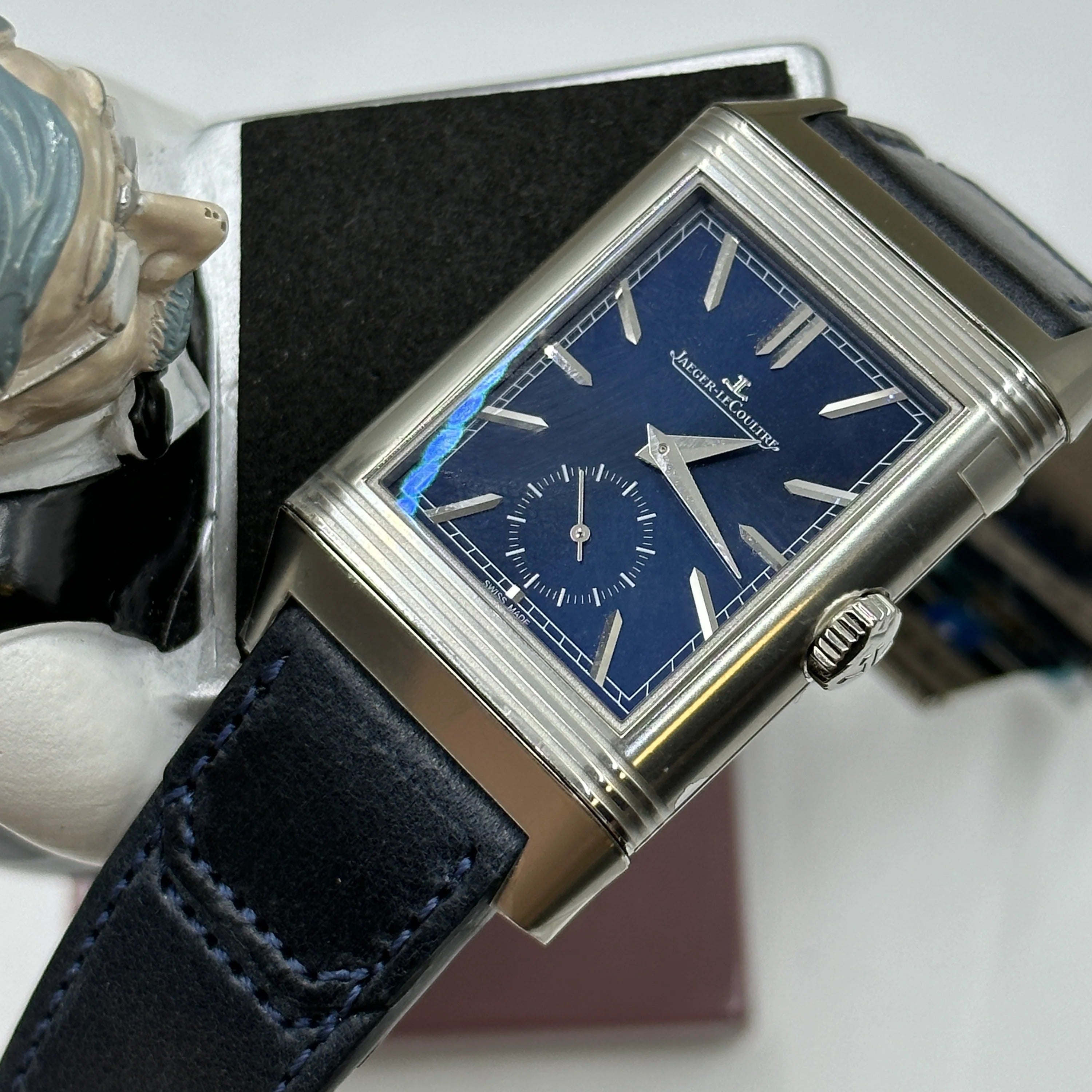 Reverso Hybris Watch For Men A Masterpiece of Luxury